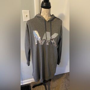 Micheal KORS hooded sweatshirt dress! NEW!!
Size medium